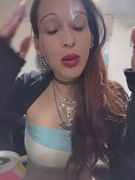 Snapshot of Zorrita_Fox chatting on 8, 7, 2026 Zorrita Fox online show from 8, 7, 2026