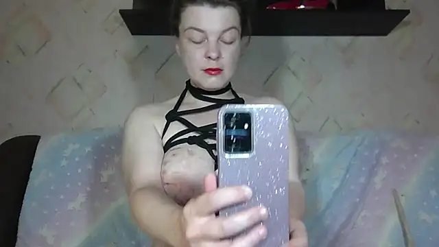 DarkIlona online show from 18, 6, 2026