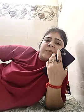 Snapshot of Husnpari20 chatting on 7, 10, 2025 Husnpari20 online show from 7, 10, 2025