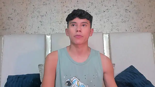 Snapshot of Angel_esteban_fx chatting on 18, 3, 2025 Angel esteban fx online show from 18, 3, 2025