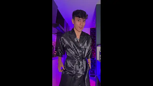 Snapshot of Angel_esteban_fx chatting on 15, 3, 2026 Angel esteban fx online show from 15, 3, 2026