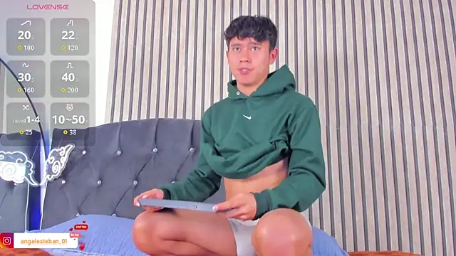 Snapshot of Angel_esteban_fx chatting on 30, 3, 2026 Angel esteban fx online show from 30, 3, 2026