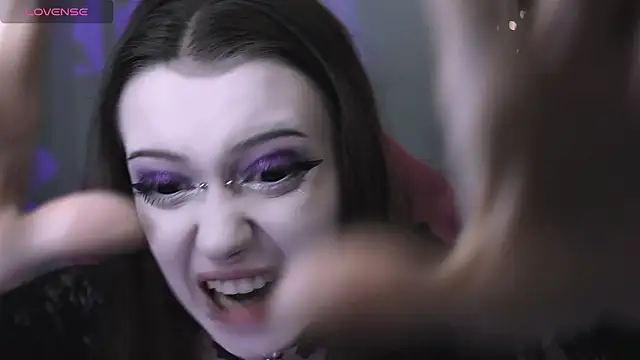 Snapshot of prettybones chatting on 22, 3, 2026 prettybones online show from 22, 3, 2026