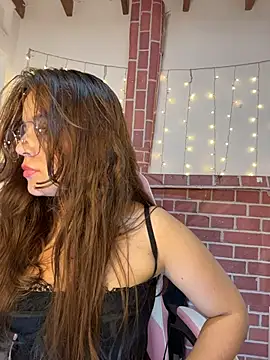 Snapshot of Juanelopez1 chatting on 13, 6, 2026 Juanelopez1 online show from 13, 6, 2026