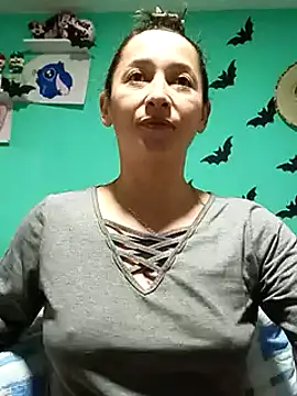 emilypoppy3 online show from 14, 1, 2025