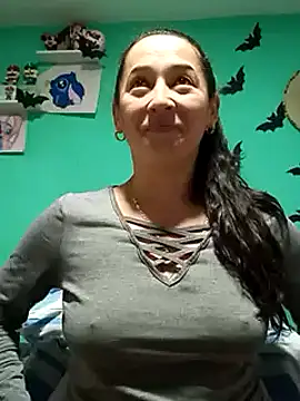 emilypoppy3 online show from 21, 1, 2025