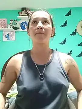 emilypoppy3 online show from 26, 2, 2025