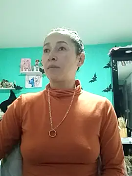 emilypoppy3 online show from 5, 3, 2025