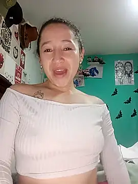 emilypoppy3 online show from 24, 9, 2025