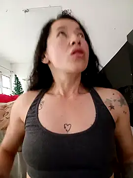 emilypoppy3 online show from 5, 12, 2025