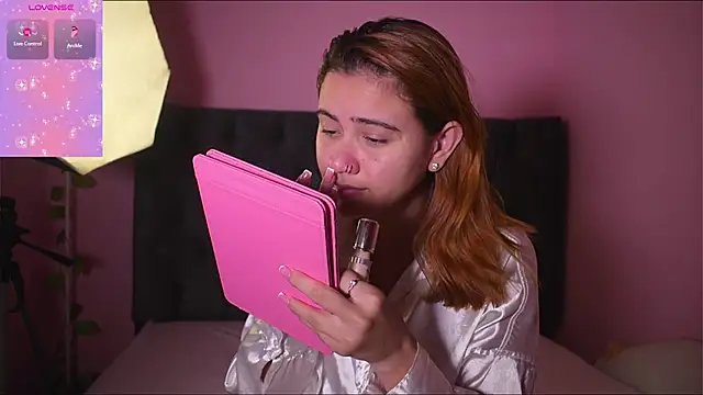 Snapshot of IsabellaFerreiraa chatting on 21, 3, 2025 IsabellaFerreiraa online show from 21, 3, 2025