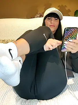 Melody87 online show from 6, 10, 2025