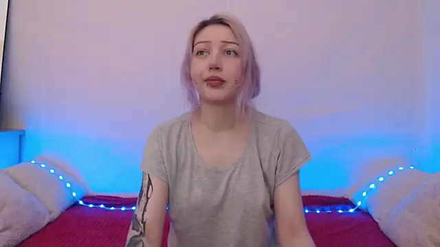 Emily hardcore online show from 13, 1, 2026