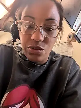 Snapshot of samone9 chatting on 28, 3, 2026 samone9 online show from 28, 3, 2026