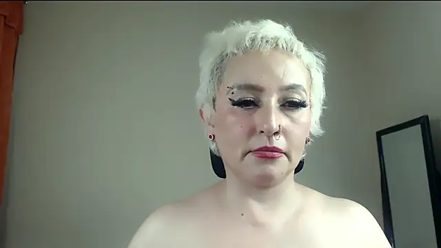 Snapshot of FRANCHEZKA chatting on 2, 6, 2026 FRANCHEZKA online show from 2, 6, 2026