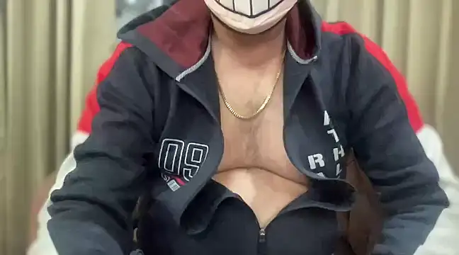 Snapshot of slavekinky001 chatting on 11, 1, 2025 slavekinky001 online show from 11, 1, 2025