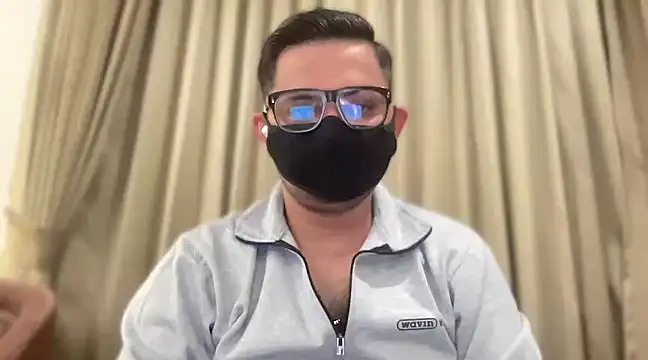 Snapshot of slavekinky001 chatting on 19, 1, 2025 slavekinky001 online show from 19, 1, 2025