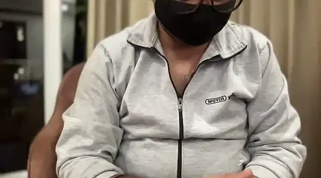 Snapshot of slavekinky001 chatting on 22, 1, 2025 slavekinky001 online show from 22, 1, 2025