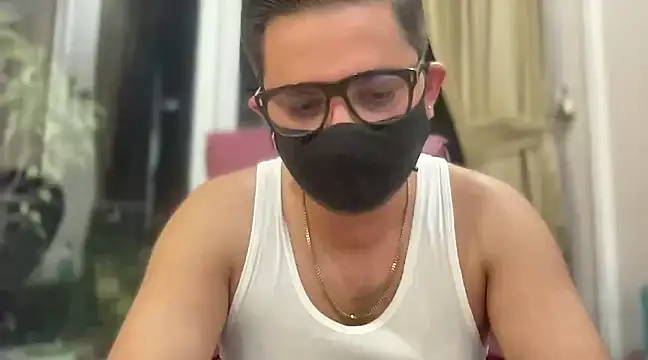 Snapshot of slavekinky001 chatting on 20, 2, 2025 slavekinky001 online show from 20, 2, 2025