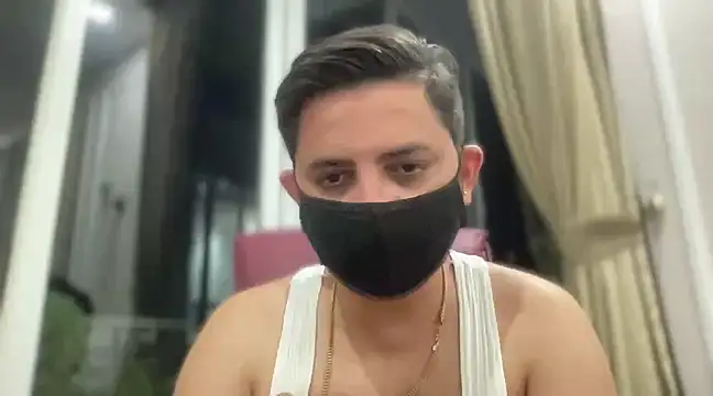 Snapshot of slavekinky001 chatting on 25, 2, 2025 slavekinky001 online show from 25, 2, 2025