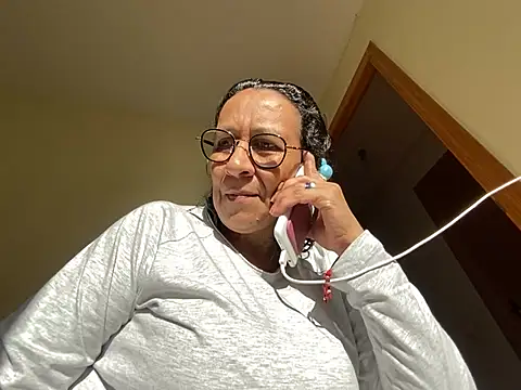 sweeviolet online show from 14, 12, 2024