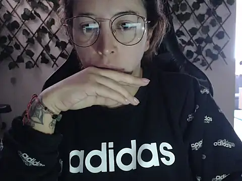 Snapshot of jeiana4u chatting on 21, 4, 2026 jeiana4u online show from 21, 4, 2026