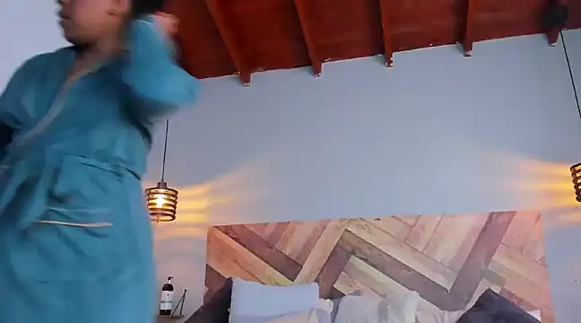 EmmilyBrant online show from 22, 2, 2025