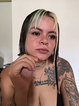 Snapshot of ivanna_rivera chatting on 3, 5, 2026 ivanna rivera online show from 3, 5, 2026