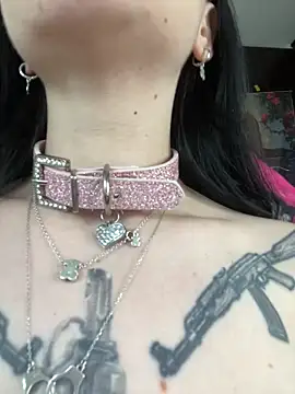 Snapshot of Molly__Moon chatting on 20, 2, 2026 Molly Moon online show from 20, 2, 2026