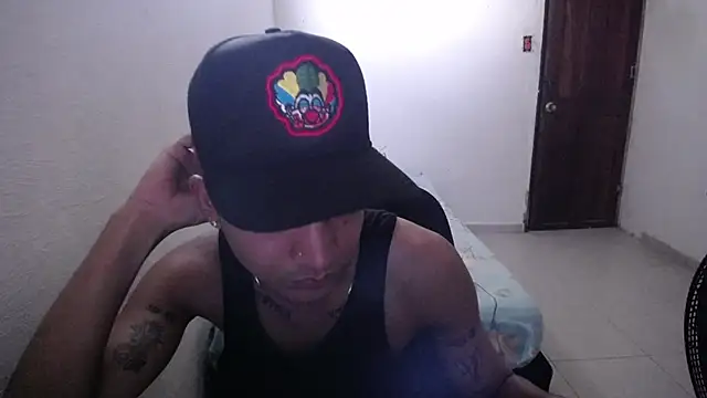 Snapshot of Sxntisaul__ chatting on 5, 2, 2025 Sxntisaul online show from 5, 2, 2025