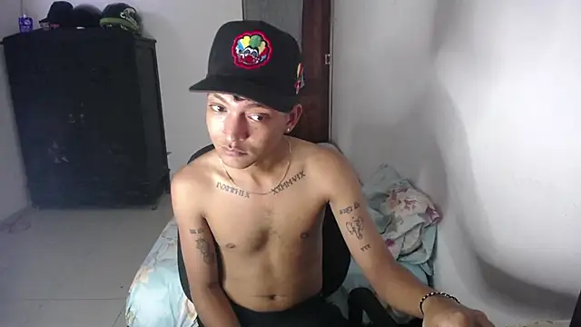 Snapshot of Sxntisaul__ chatting on 6, 2, 2025 Sxntisaul online show from 6, 2, 2025