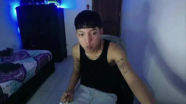 Snapshot of Sxntisaul__ chatting on 16, 2, 2025 Sxntisaul online show from 16, 2, 2025