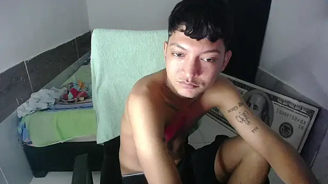 Snapshot of Sxntisaul__ chatting on 30, 4, 2026 Sxntisaul online show from 30, 4, 2026