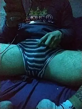 Woofer dick online show from 1, 12, 2025