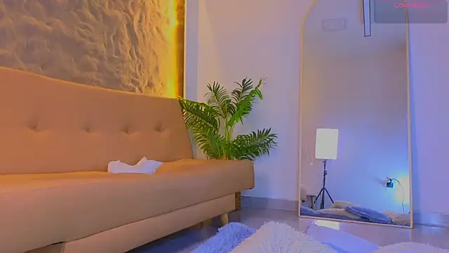 Isa  Blanc online show from 9, 1, 2026