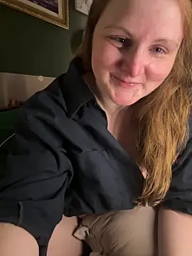 GingerSnap33 online show from 11, 2, 2025