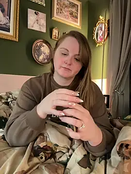 GingerSnap33 online show from 2, 3, 2025