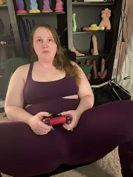 Snapshot of GingerSnap33 chatting on 1, 5, 2026 GingerSnap33 online show from 1, 5, 2026