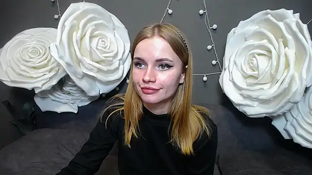 MargaritaKiss online show from 5, 12, 2025