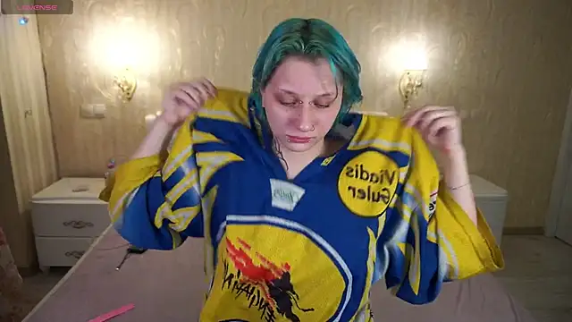 LunaaMayy online show from 9, 3, 2026