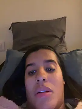 Snapshot of EmelyRogers chatting on 3, 12, 2025 EmelyRogers online show from 3, 12, 2025