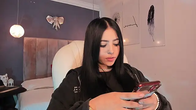 Snapshot of Maaiitee chatting on 21, 2, 2025 Maaiitee online show from 21, 2, 2025