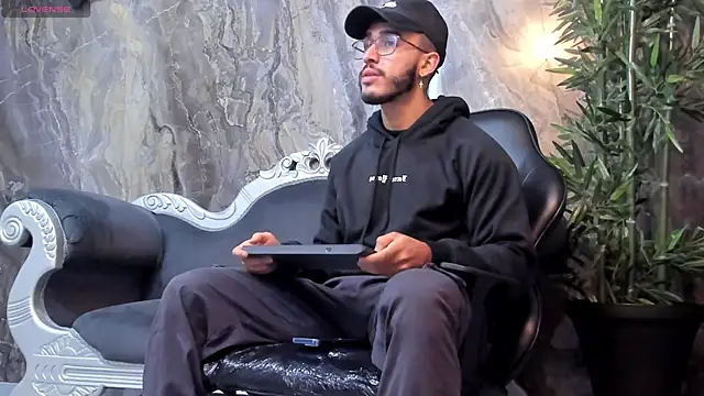 Liam Kleiin online show from 17, 2, 2025