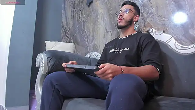 Liam Kleiin online show from 13, 3, 2025