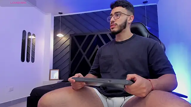 Liam Kleiin online show from 30, 11, 2025