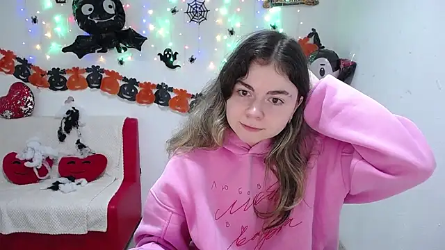 TinaRedly online show from 27, 10, 2025