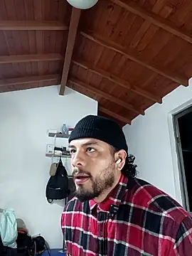 Snapshot of SilvaBranko chatting on 14, 1, 2026 SilvaBranko online show from 14, 1, 2026