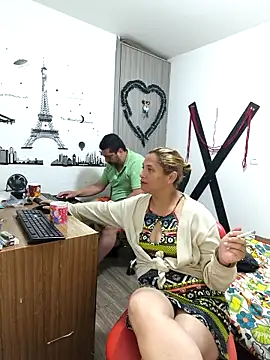 hotandfierylatinos2023 online show from 15, 3, 2025