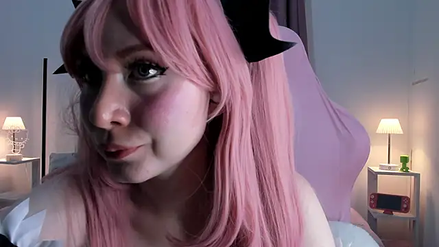 Snapshot of Gin_Lilah chatting on 30, 6, 2026 Gin Lilah online show from 30, 6, 2026