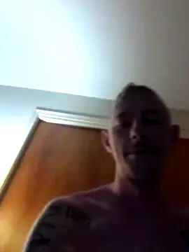 Snapshot of elmerfuddin87 chatting on 6, 10, 2025 elmerfuddin87 online show from 6, 10, 2025